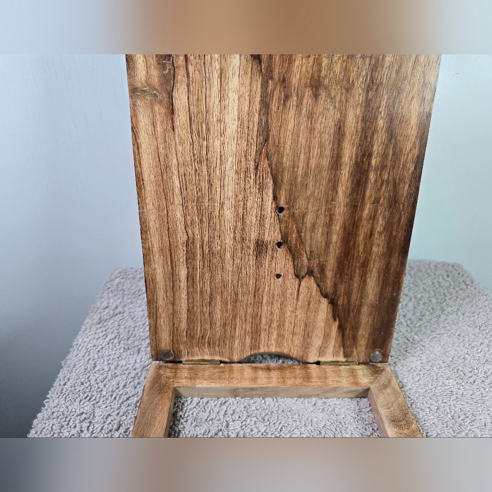 Carved Wooden Book Stand - Picture 9 of 12